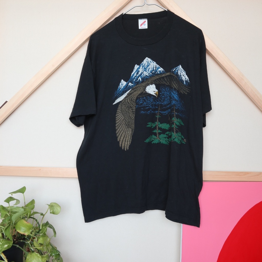 Vintage 1988 Eagle Nature Mountain Black T-Shirt